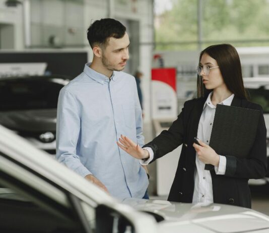 Como a alta na venda de carros seminovos impacta o mercado em Manaus